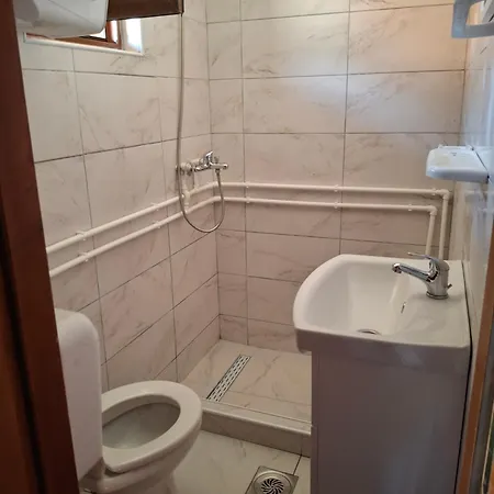 Vikendica Dani Prázdninový dům Ljubovija